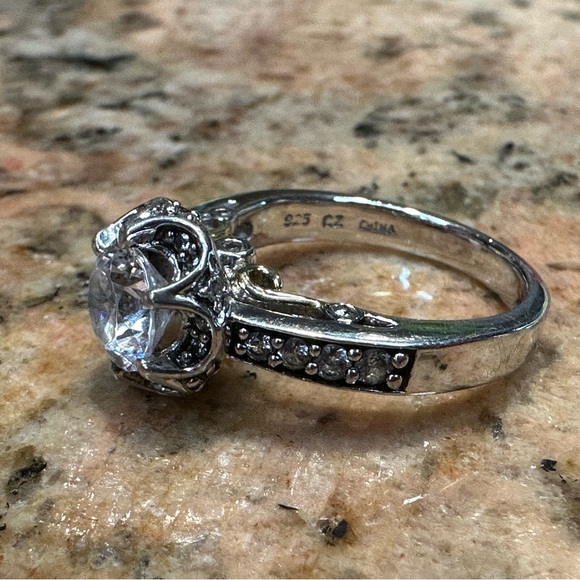 CZ ring by Verragii - Picture 7 of 10